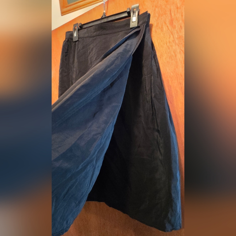 Royal Silk Elegant Black Women's Wrap 109% Silk Skirt Sz8 - Picture 3 of 5
